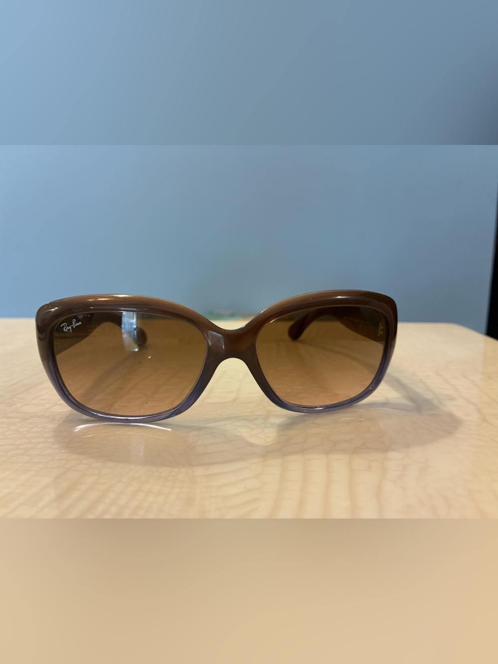 Ray-Ban Brown Gradient Oversized Women's Sunglasses - Picture 9 of 12